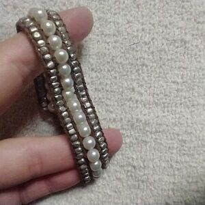 Silvertone faux pearl brown cord ae American eagle outfitters button bracelet